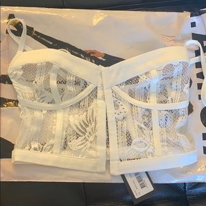 I AM GIA YVES TOP WHITE LACE